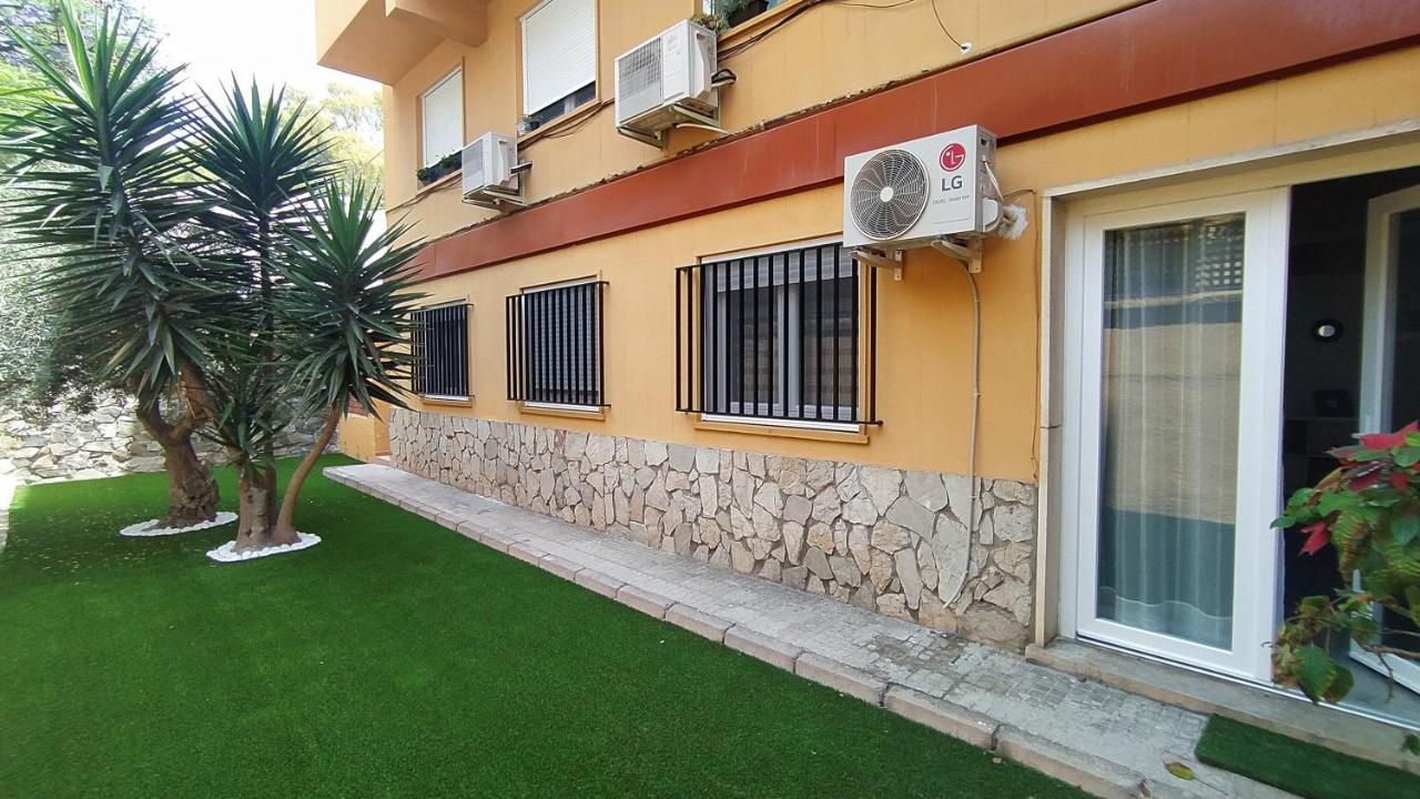 Beach&Garden Malaga Bagian luar foto