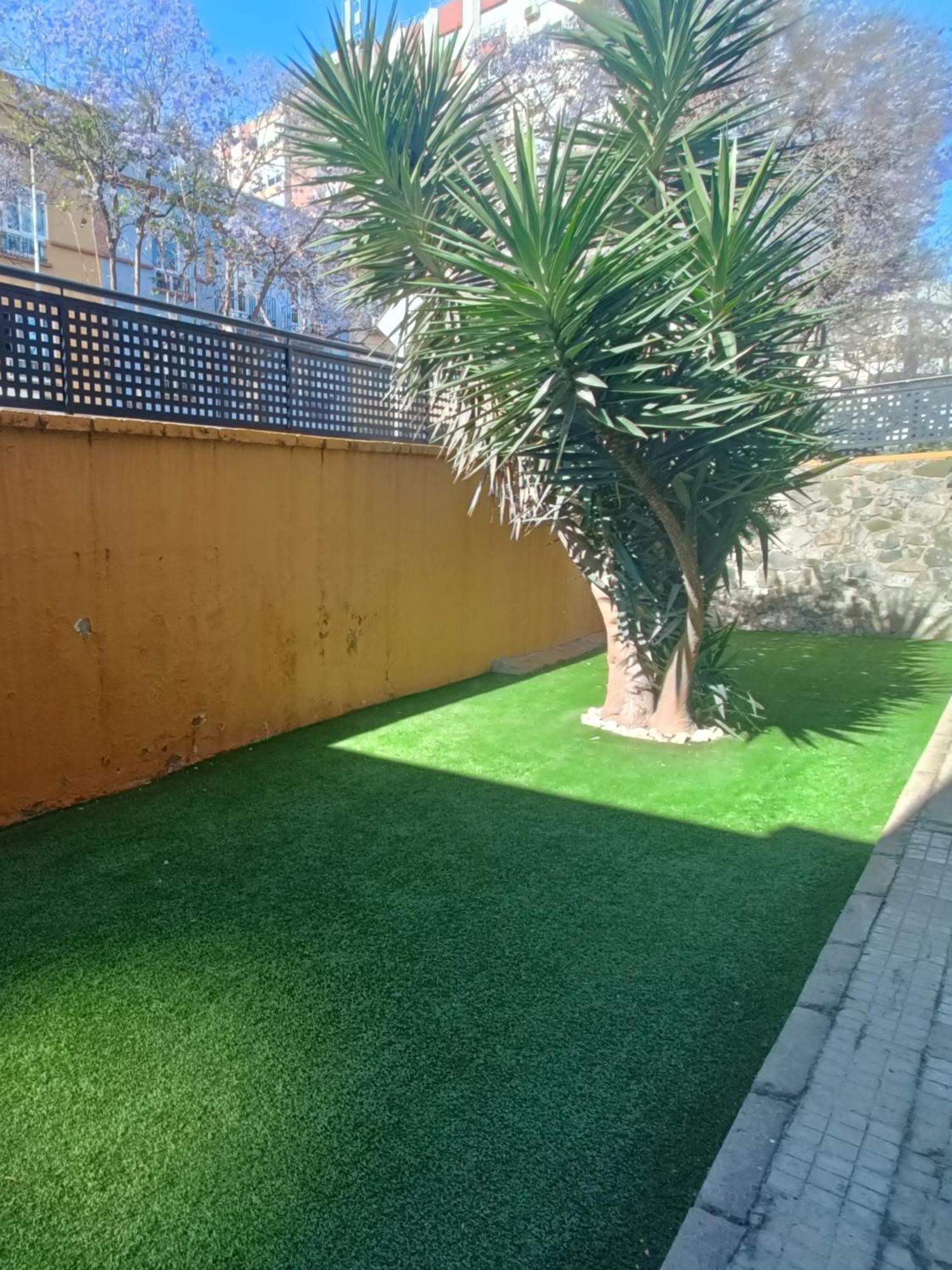 Beach&Garden Malaga Bagian luar foto